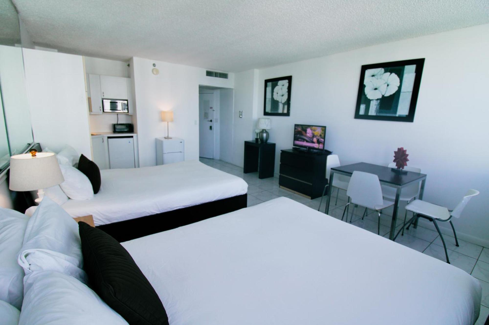 Castle 1118 Studio Bayview Direct Beach Access, Tennis, Pool, Restaurants, Free Parking Маями Бийч Екстериор снимка