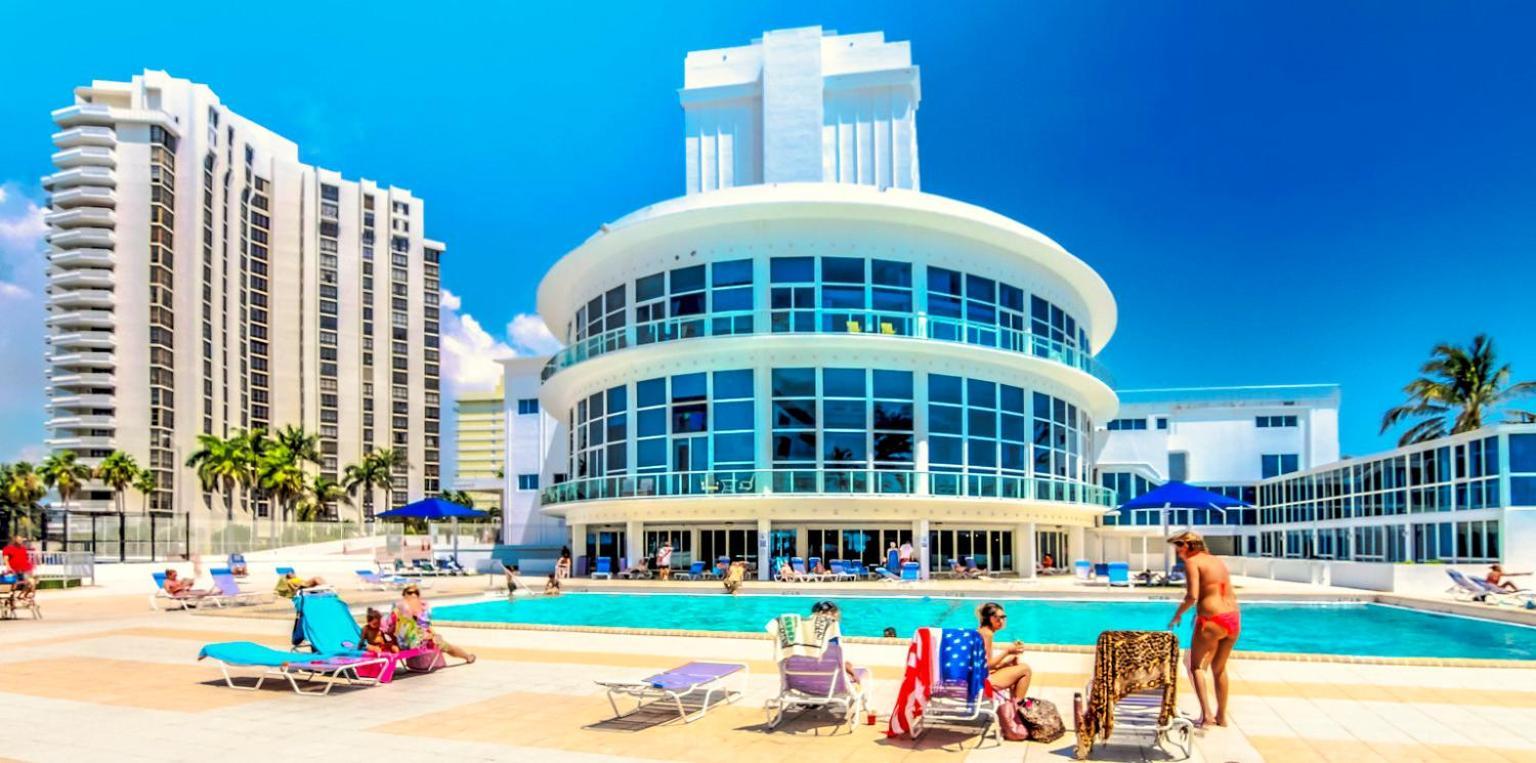 Castle 1118 Studio Bayview Direct Beach Access, Tennis, Pool, Restaurants, Free Parking Маями Бийч Екстериор снимка